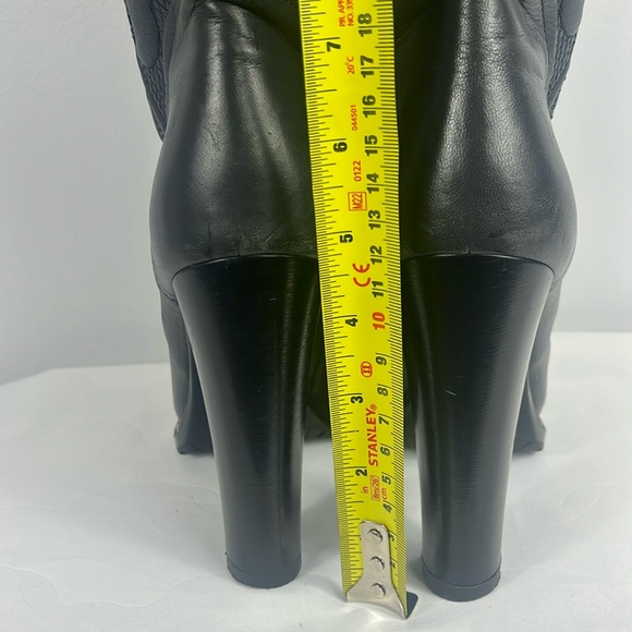 Loriblu Grey Leather Boots - Picture 16 of 17